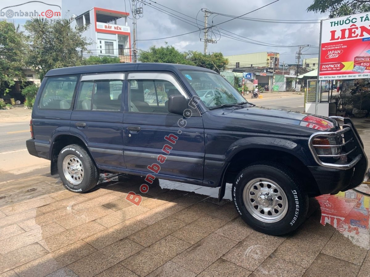 Bán ô tô Mitsubishi Pajero 2.4 - 2000 - xe cũ