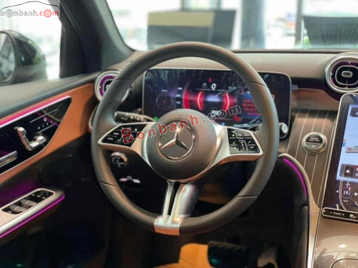 Bán ô tô Mercedes Benz GLC 200 4Matic - 2025 - xe mới