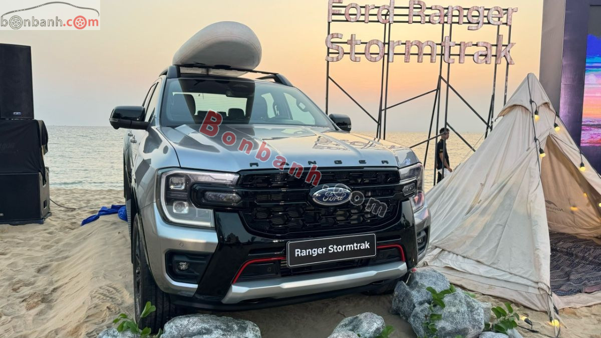 Bán ô tô Ford Ranger Stormtrak 2.0L 4x4 AT - 2025 - xe mới
