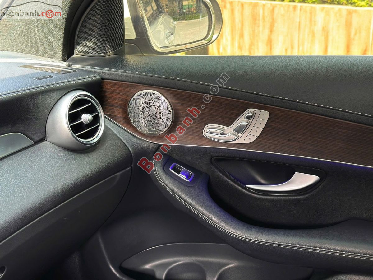 Bán ô tô Mercedes Benz GLC 200 4Matic - 2022 - xe cũ