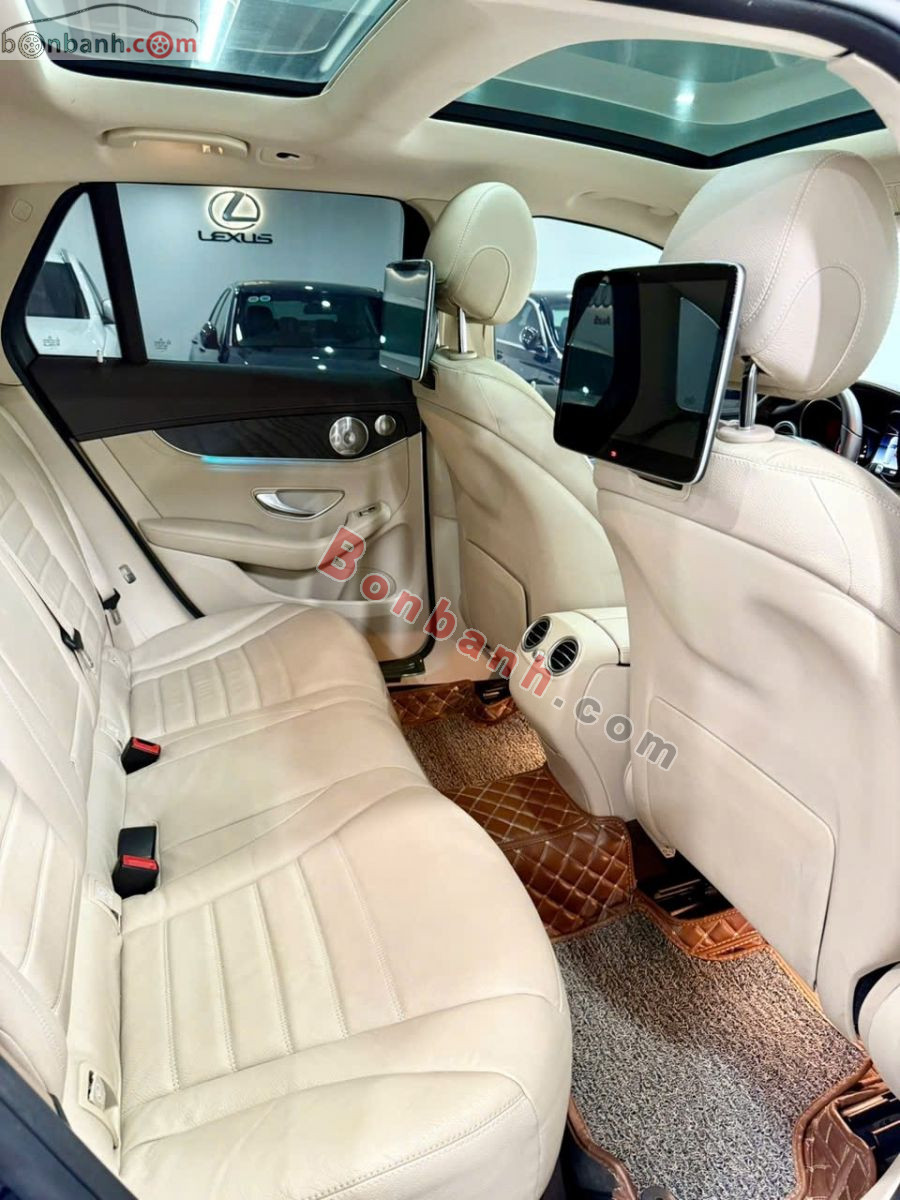 Bán ô tô Mercedes Benz GLC 300 4Matic - 2018 - xe cũ