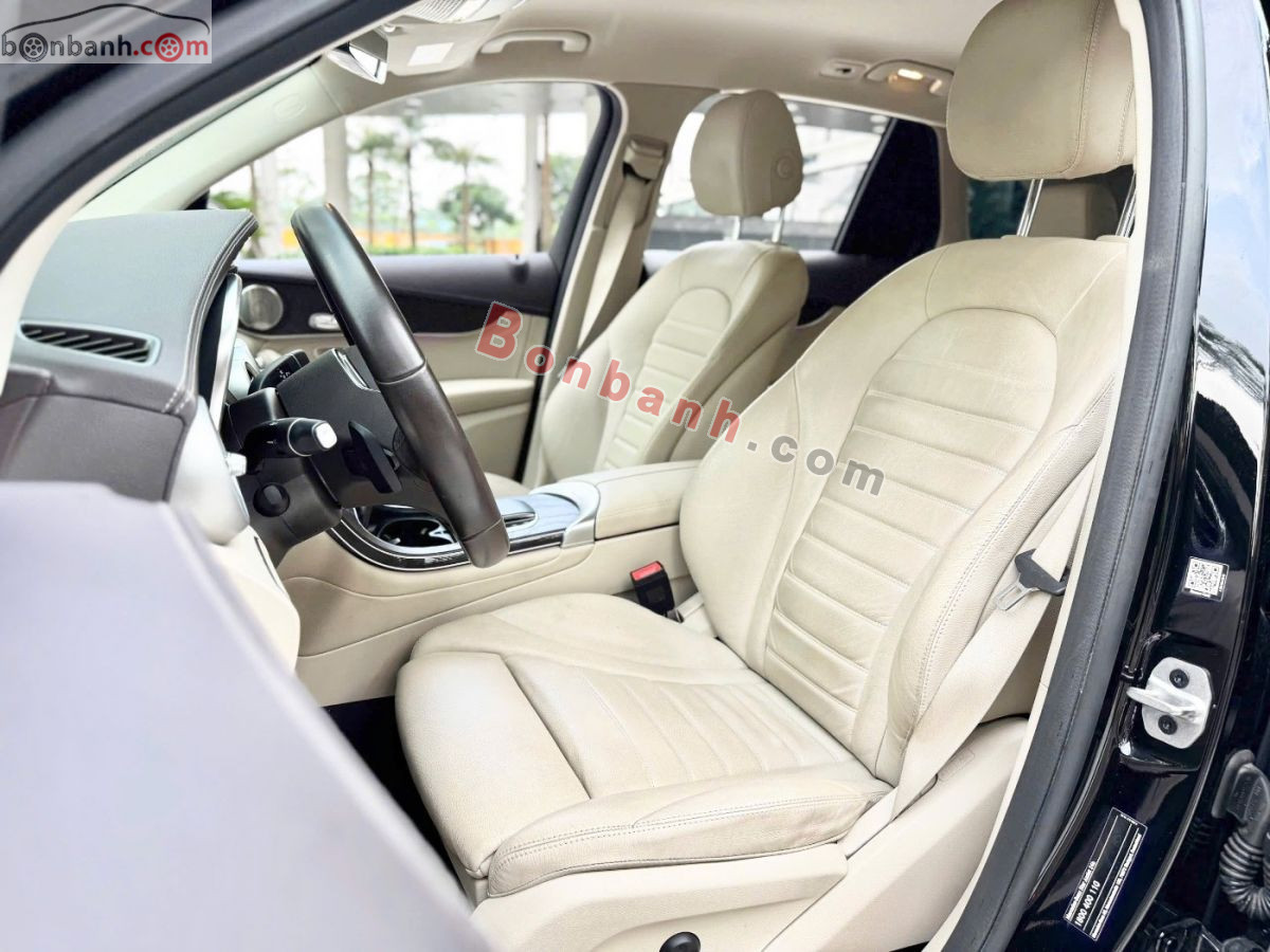 Bán ô tô Mercedes Benz GLC 200 4Matic - 2021 - xe cũ