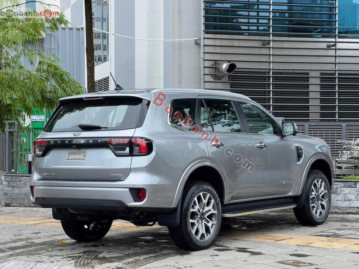 Bán ô tô Ford Everest Titanium Plus 2.0L 4x4 AT - 2025 - xe mới