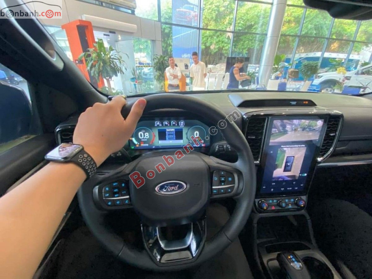 Bán ô tô Ford Everest Titanium Plus 2.0L 4x4 AT - 2025 - xe mới