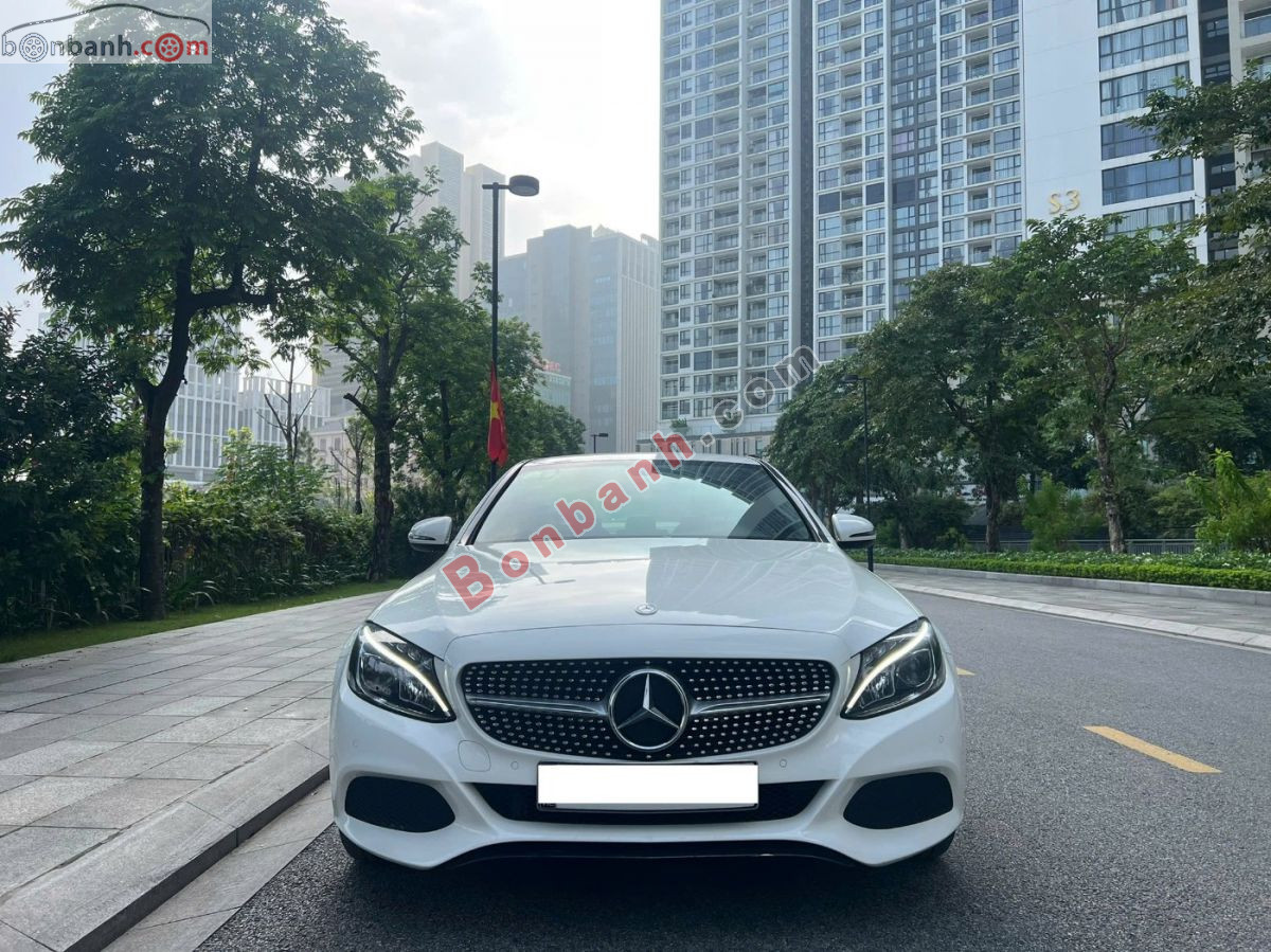 Bán ô tô Mercedes Benz C class C200 - 2018 - xe cũ