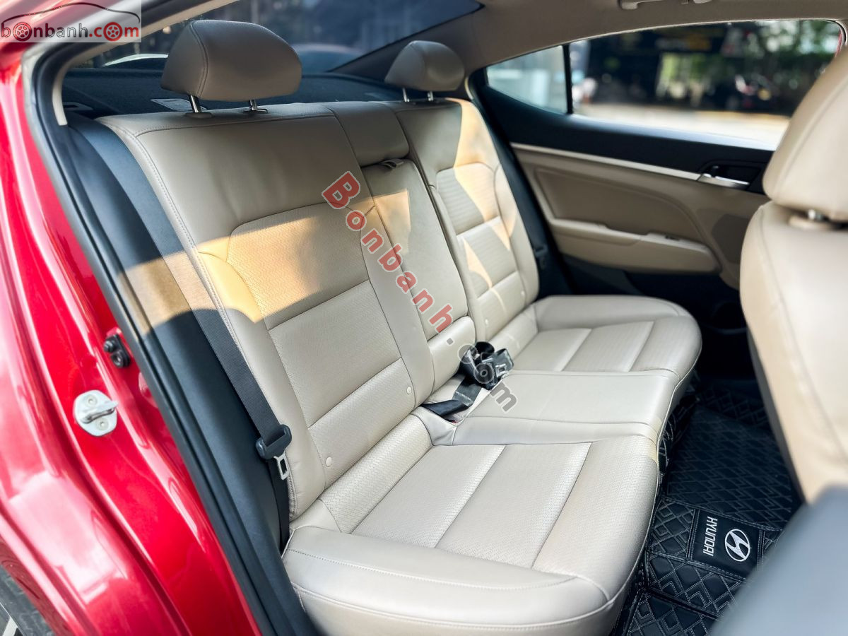 Bán ô tô Hyundai Elantra 2.0 AT - 2020 - xe cũ