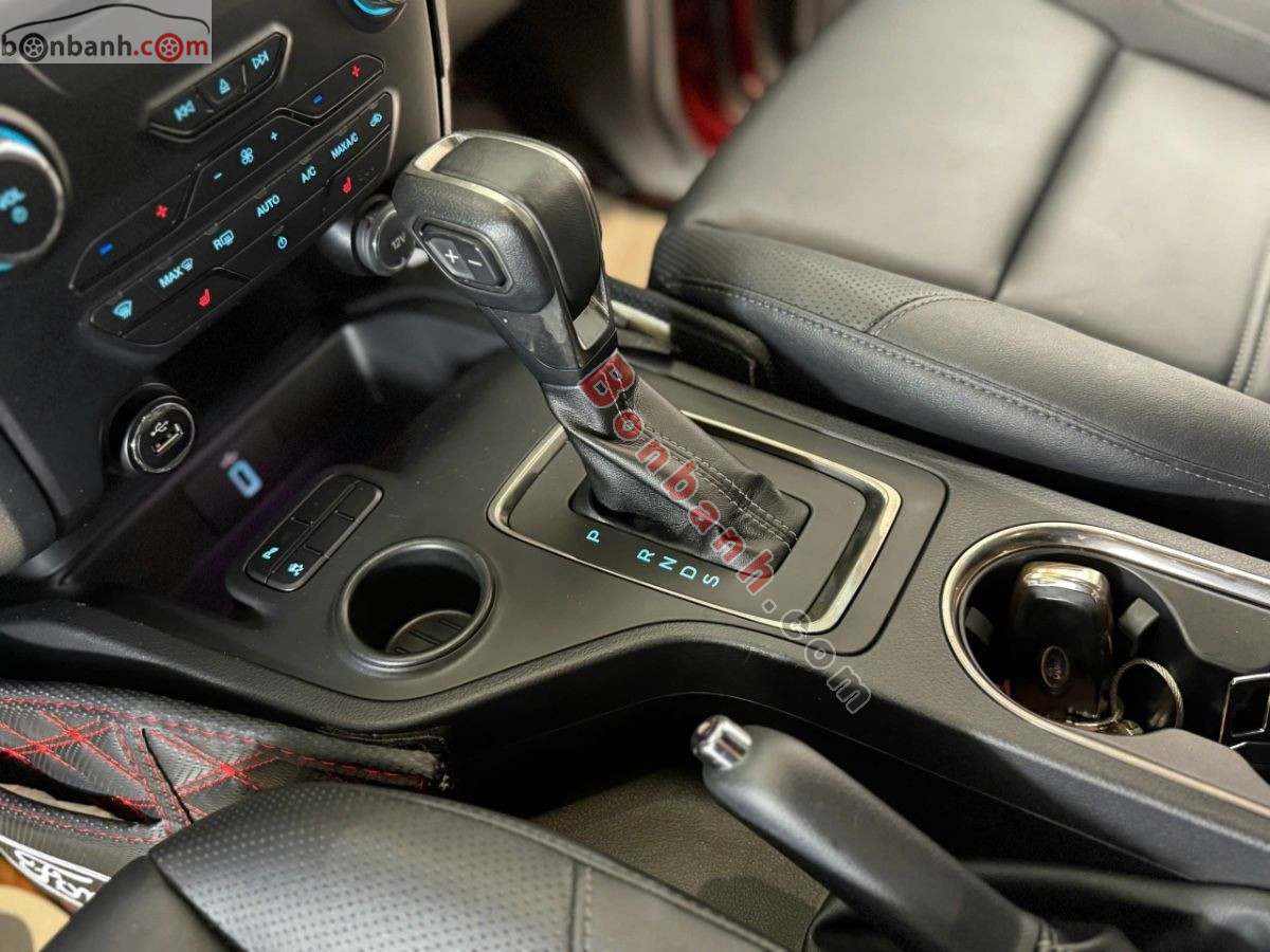 Bán ô tô Ford Everest Titanium 2.0L 4x2 AT - 2021 - xe cũ