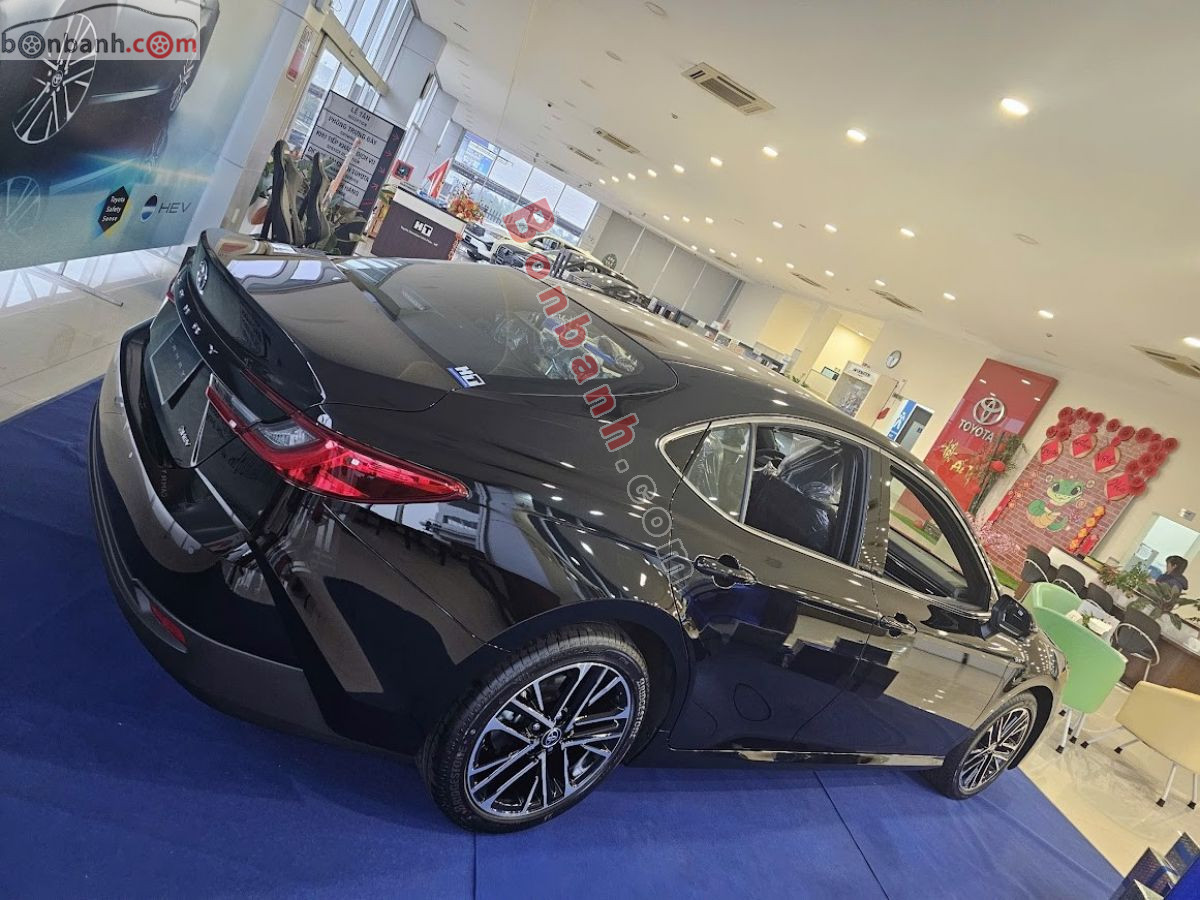 Bán ô tô Toyota Camry 2.5 HEV Mid - 2025 - xe mới