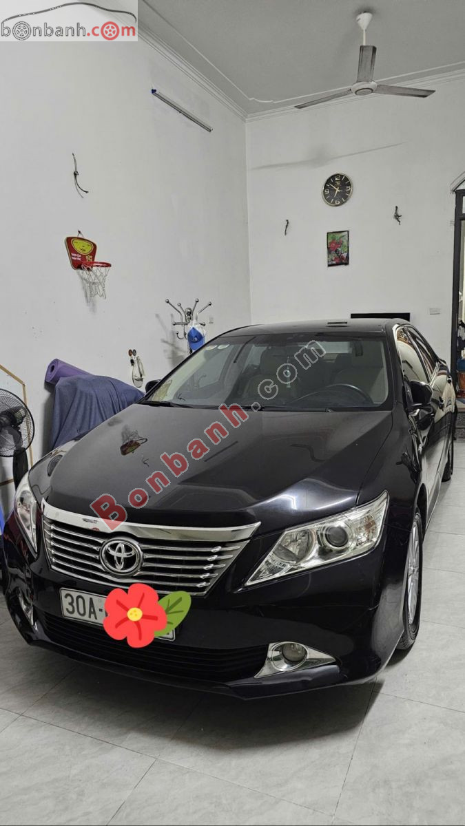 Bán ô tô Toyota Camry 2.0E - 2014 - xe cũ