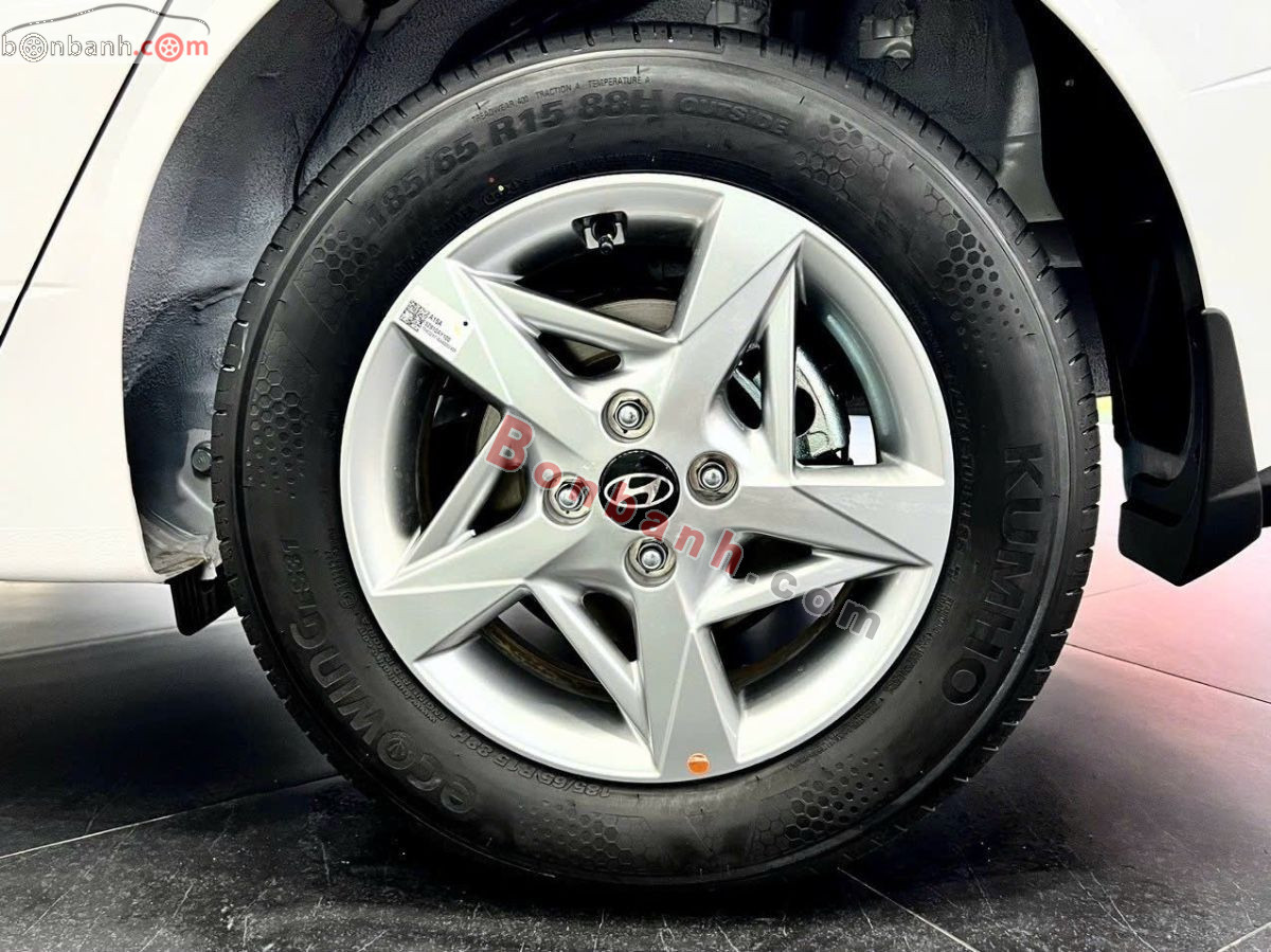 Bán ô tô Hyundai Accent Đặc biệt 1.5 AT - 2025 - xe mới