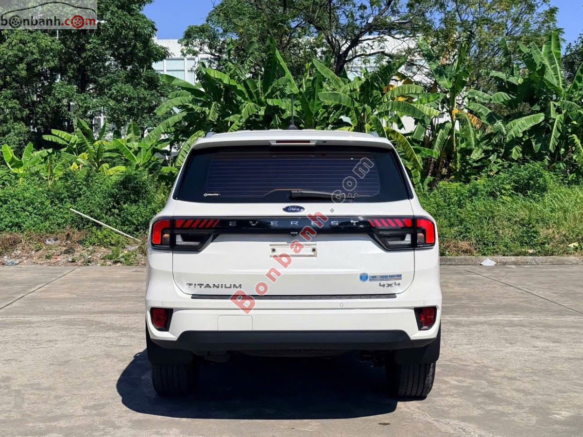 Bán ô tô Ford Everest Titanium Plus 2.0L 4x4 AT - 2022 - xe cũ