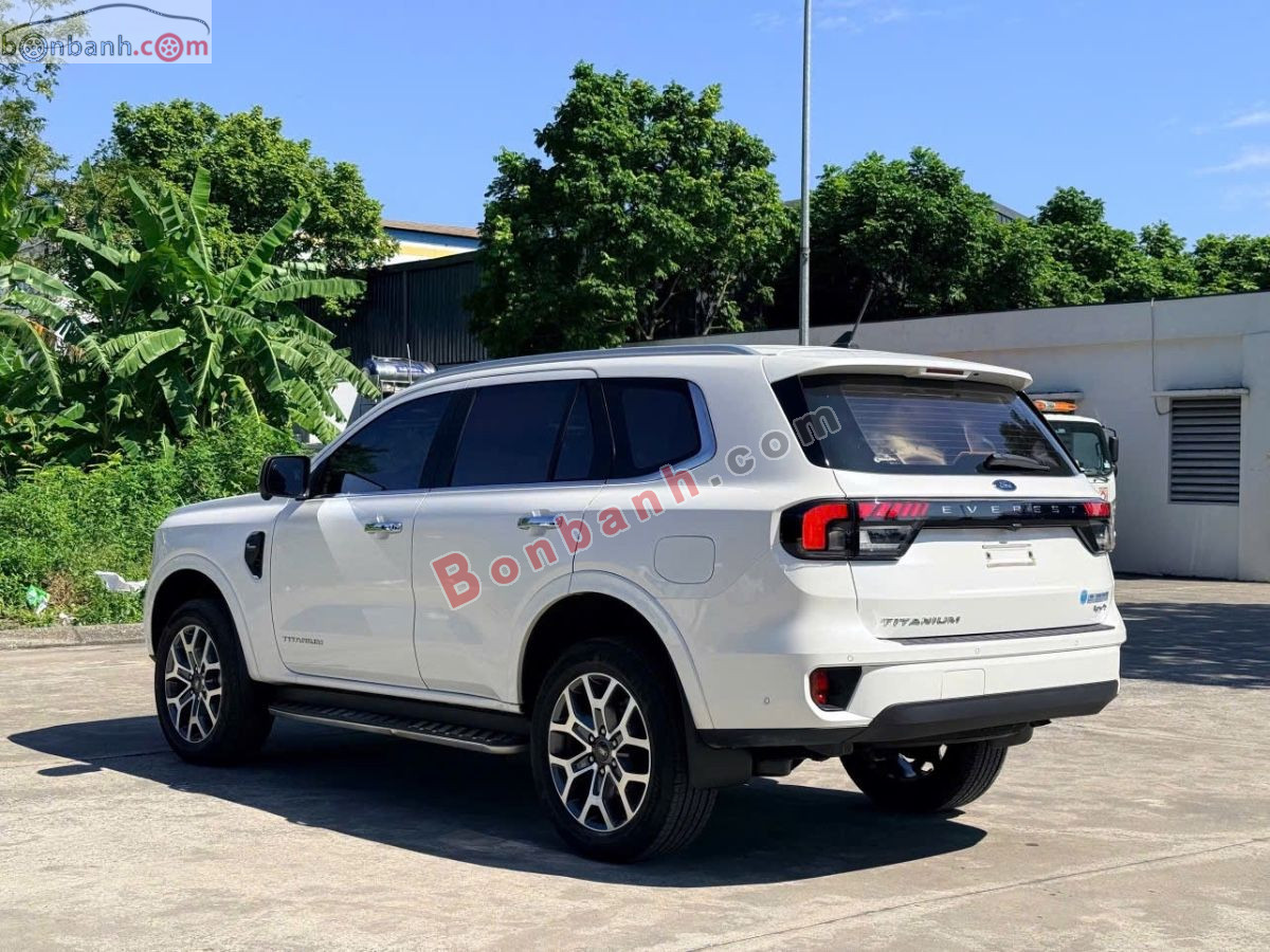 Bán ô tô Ford Everest Titanium Plus 2.0L 4x4 AT - 2022 - xe cũ