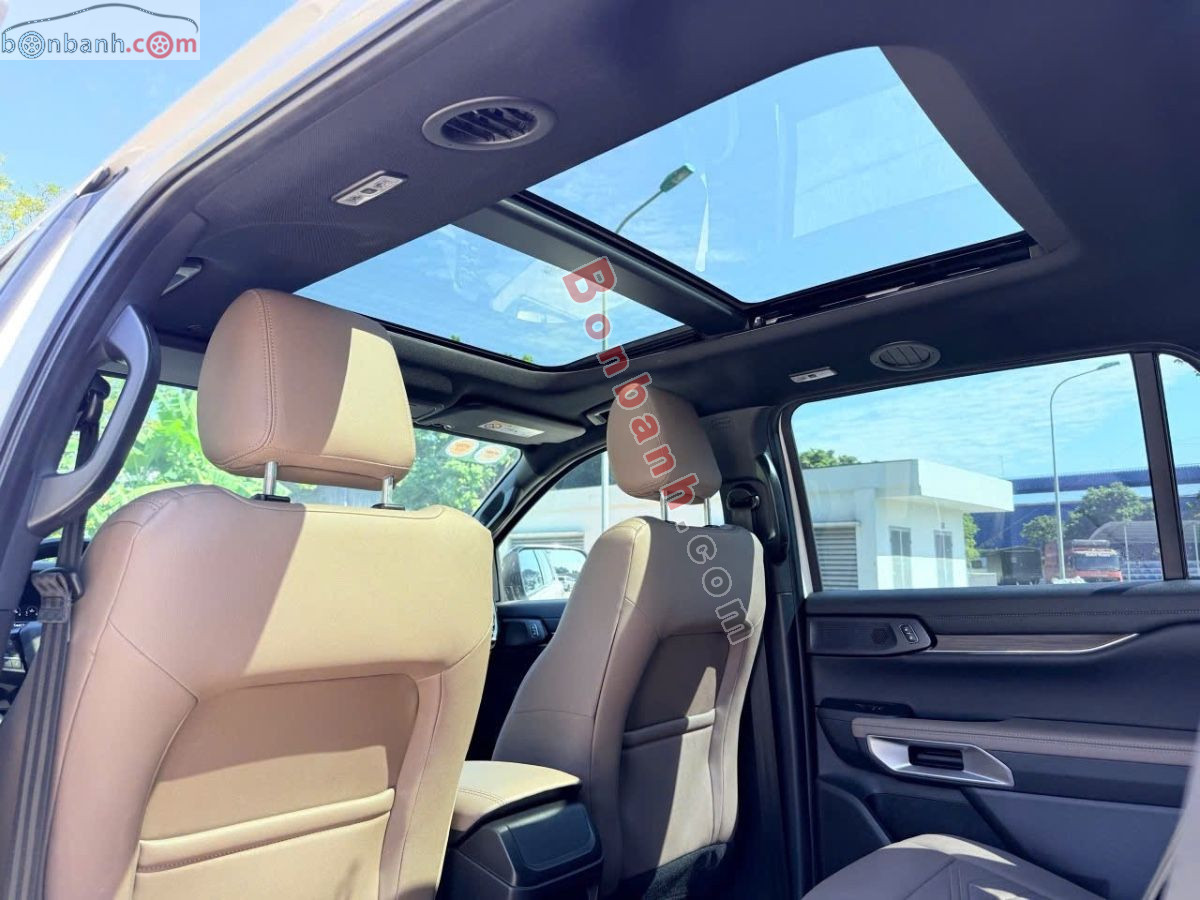 Bán ô tô Ford Everest Titanium Plus 2.0L 4x4 AT - 2022 - xe cũ
