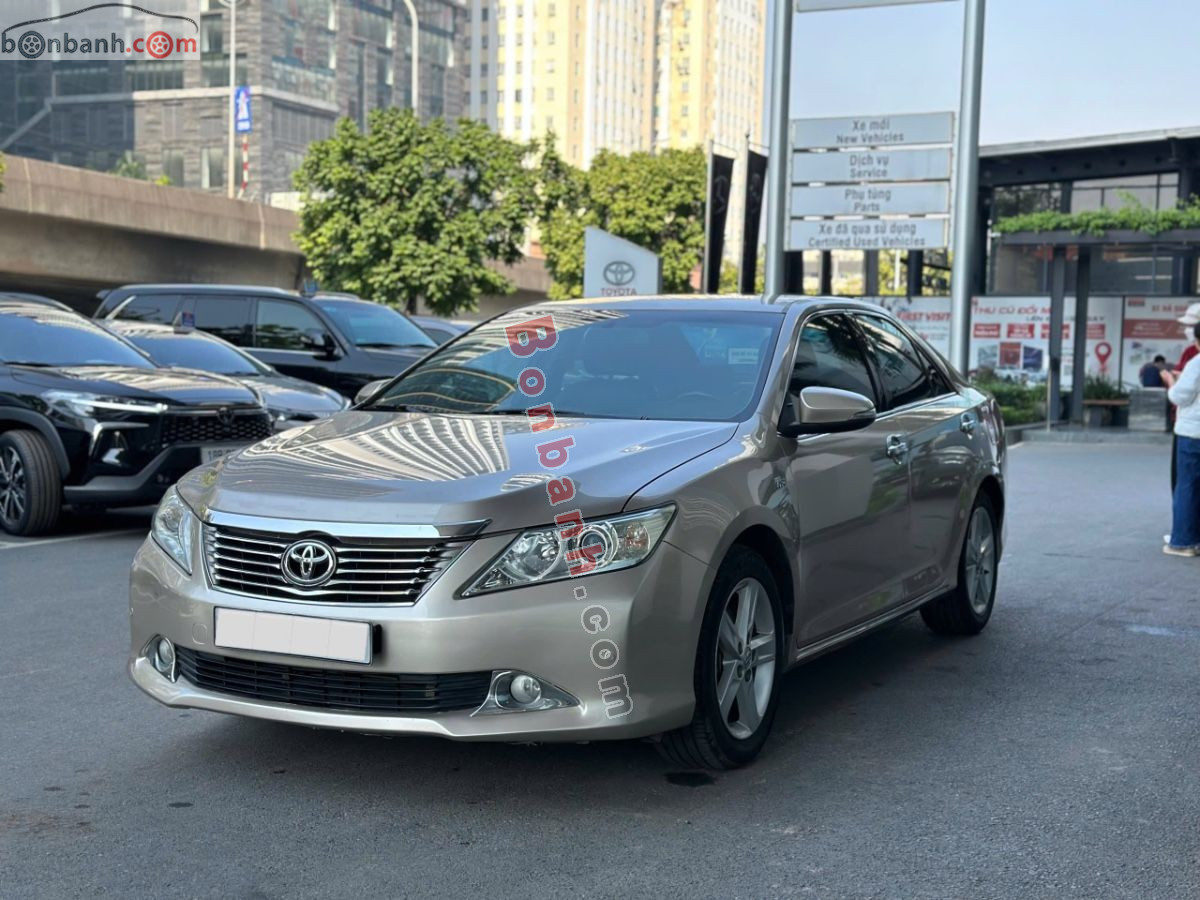 Bán ô tô Toyota Camry 2.5Q - 2016 - xe cũ