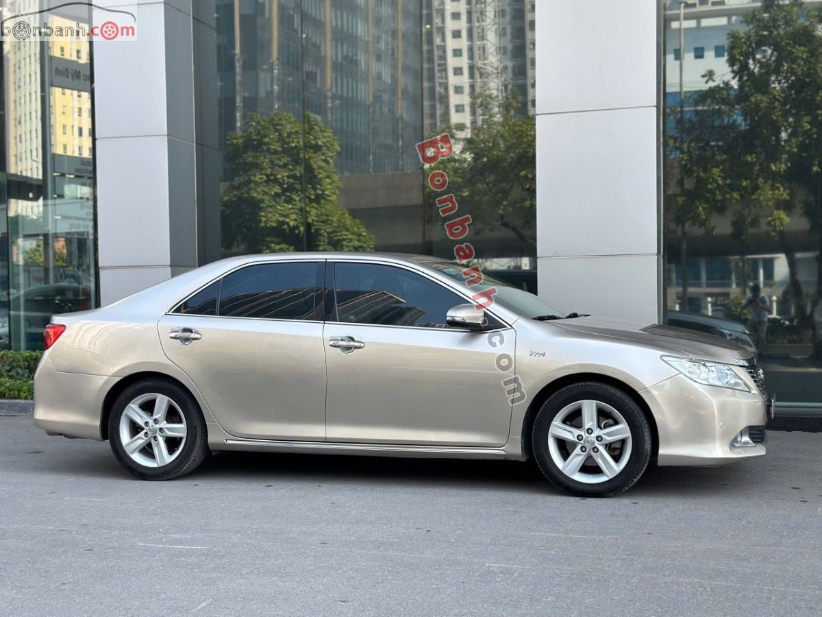 Bán ô tô Toyota Camry 2.5Q - 2016 - xe cũ