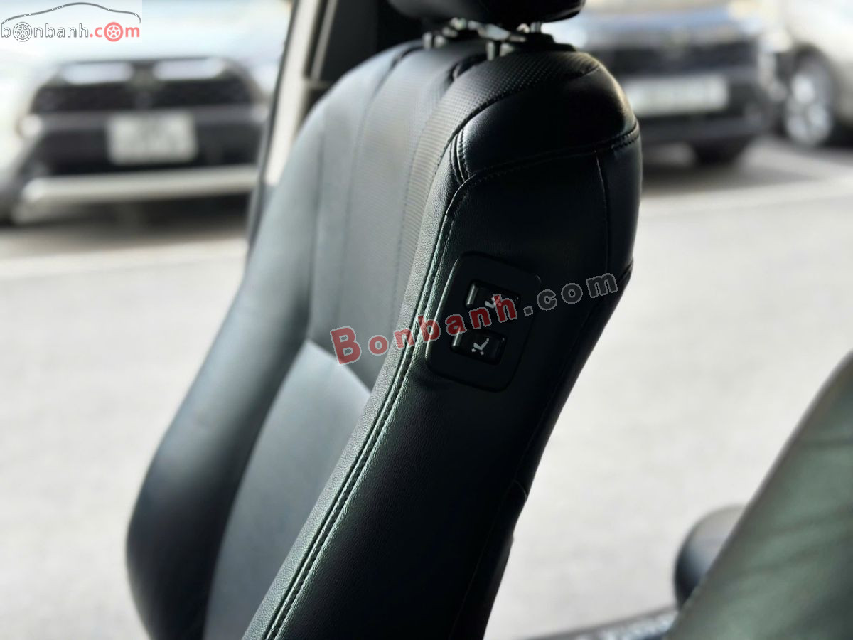 Bán ô tô Toyota Camry 2.5Q - 2016 - xe cũ