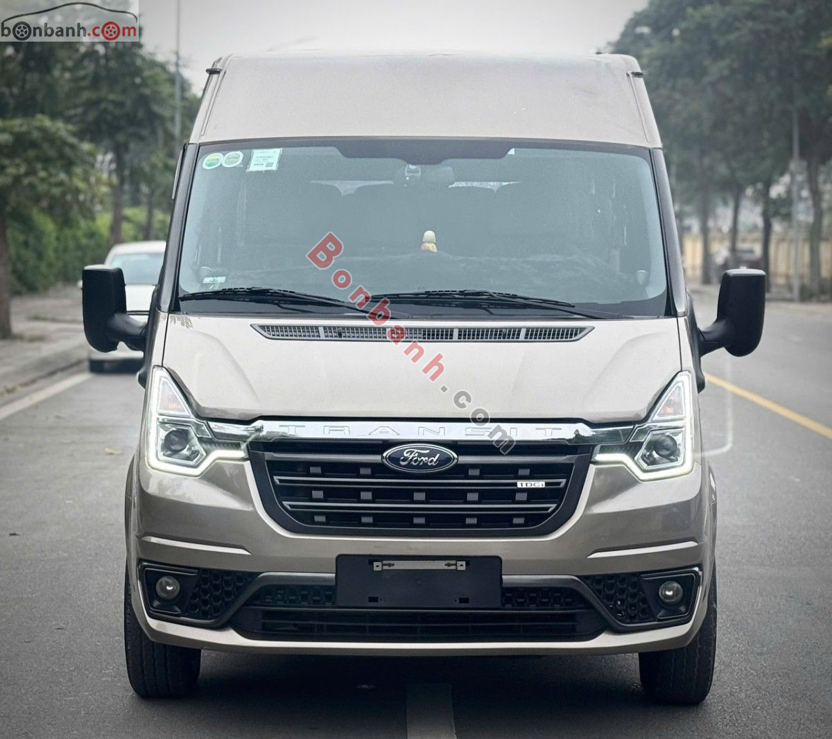 Bán ô tô Ford Transit Tiêu chuẩn - 2022 - xe cũ