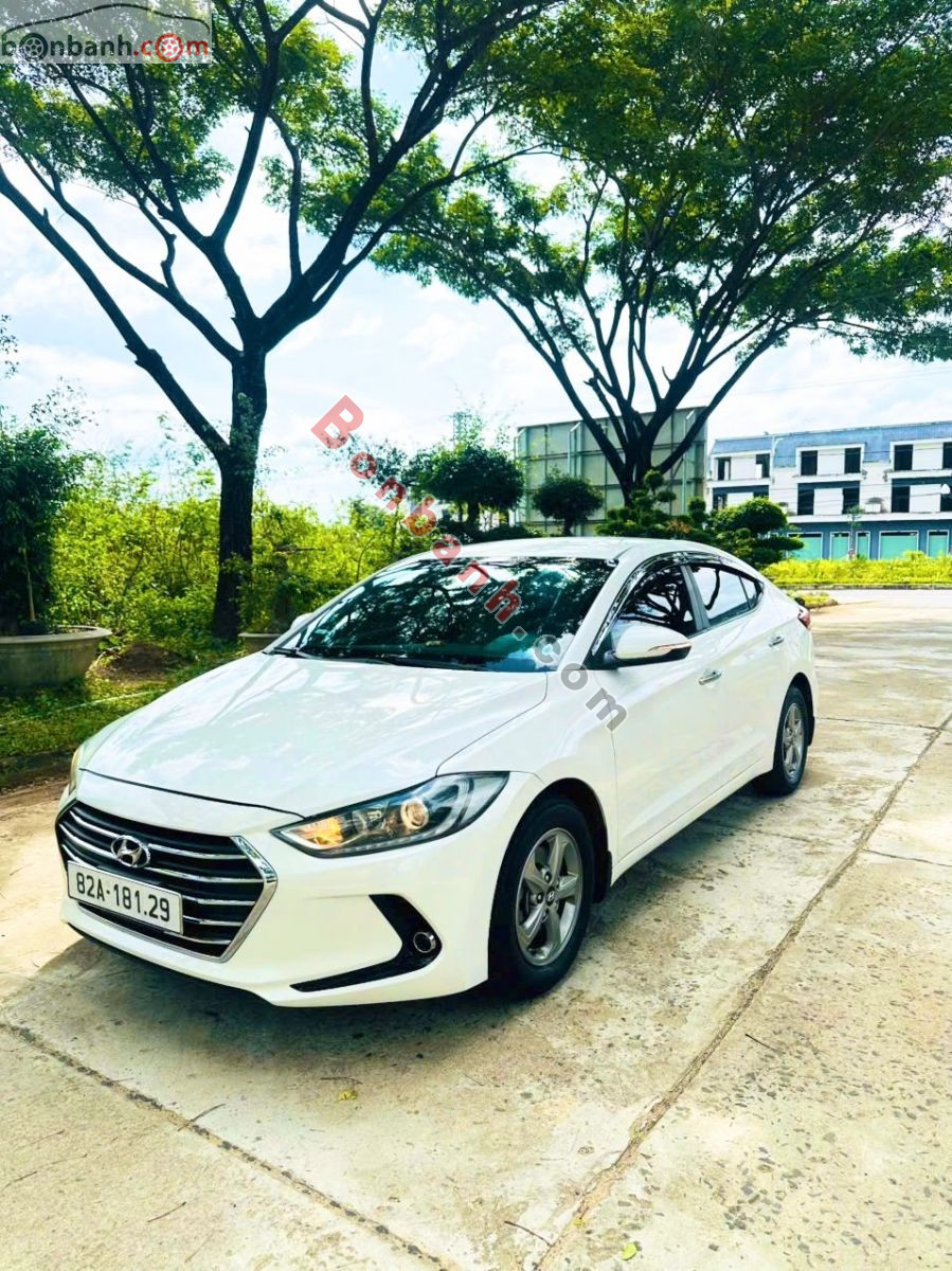 Bán ô tô Hyundai Elantra 1.6 MT - 2018 - xe cũ