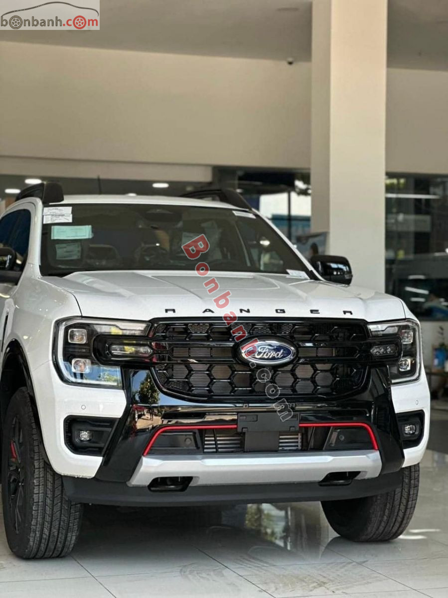 Bán ô tô Ford Ranger Stormtrak 2.0L 4x4 A - 2026 - xe mới