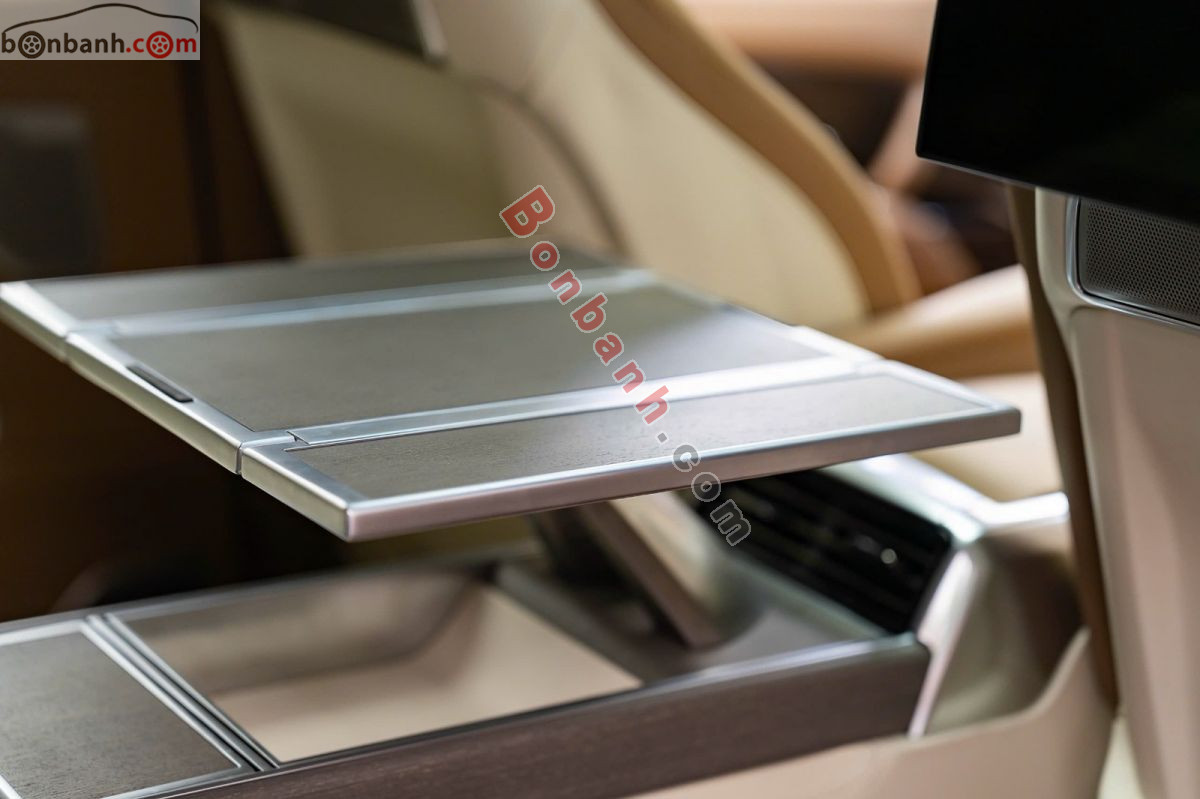 Bán ô tô LandRover Range Rover SV 3.0 PHEV - 2025 - xe mới