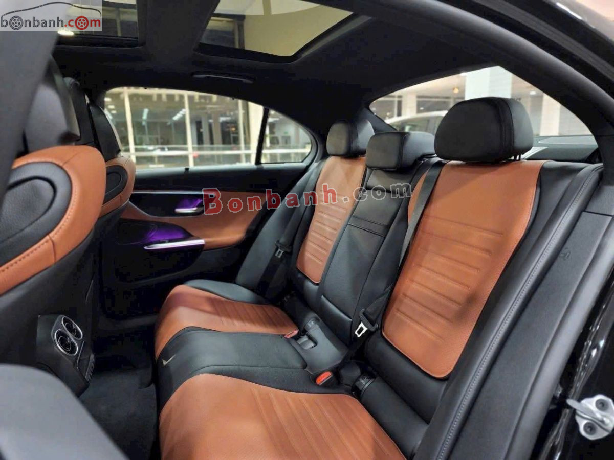 Bán ô tô Mercedes Benz C class C300 AMG - 2023 - xe mới