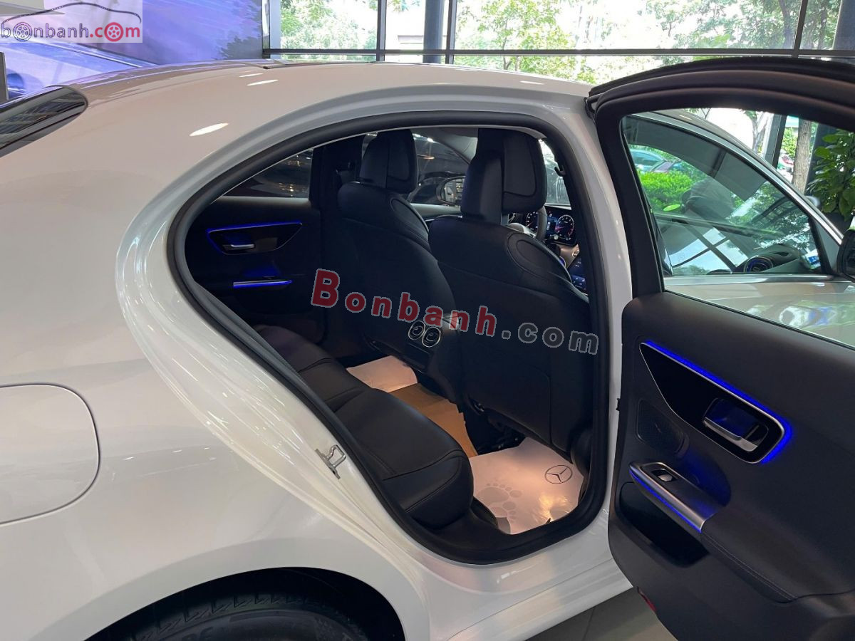 Bán ô tô Mercedes Benz C class C200 Avantgarde - 2025 - xe cũ