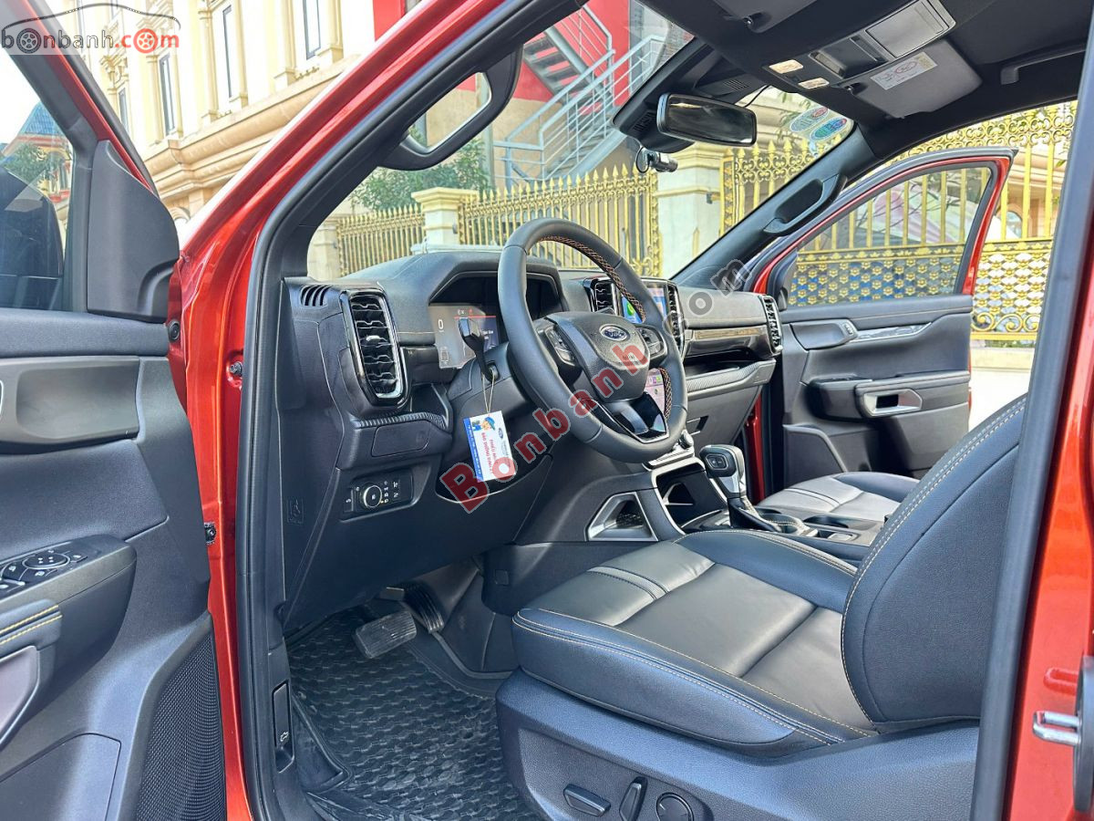 Bán ô tô Ford Ranger Wildtrak 2.0L 4x4 AT - 2024 - xe cũ
