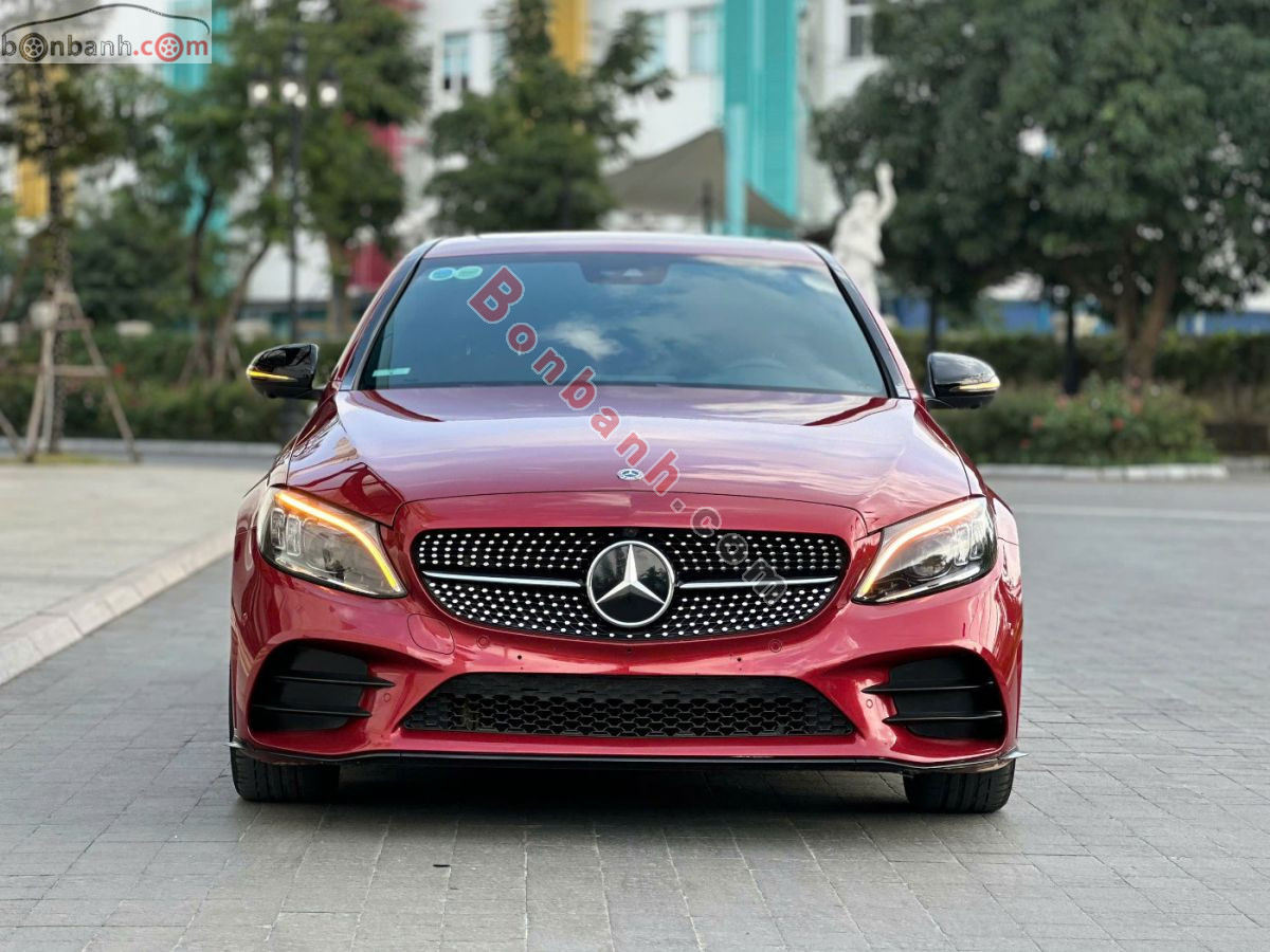 Bán ô tô Mercedes Benz C class C300 AMG - 2019 - xe cũ
