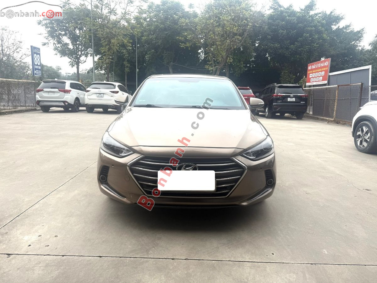 Bán ô tô Hyundai Elantra 2.0 AT - 2018 - xe cũ