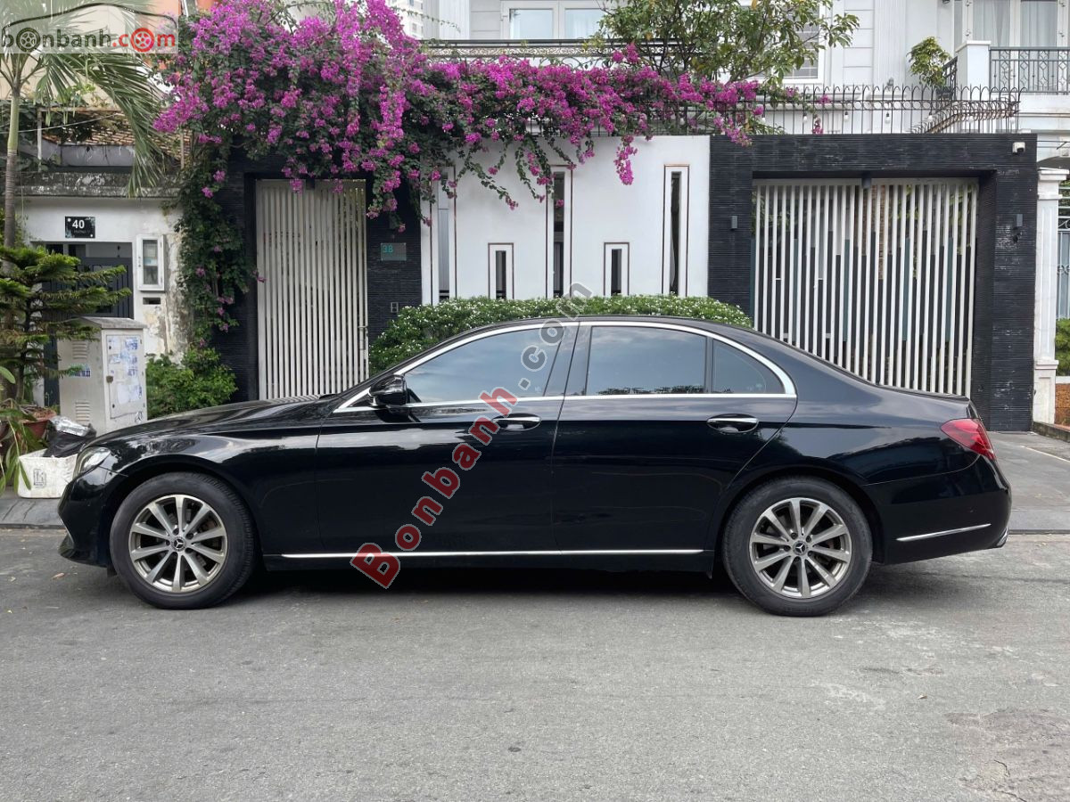 Bán ô tô Mercedes Benz E class E200 - 2019 - xe cũ