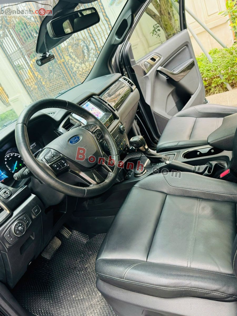 Bán ô tô Ford Everest Titanium 2.0L 4x4 AT - 2021 - xe cũ