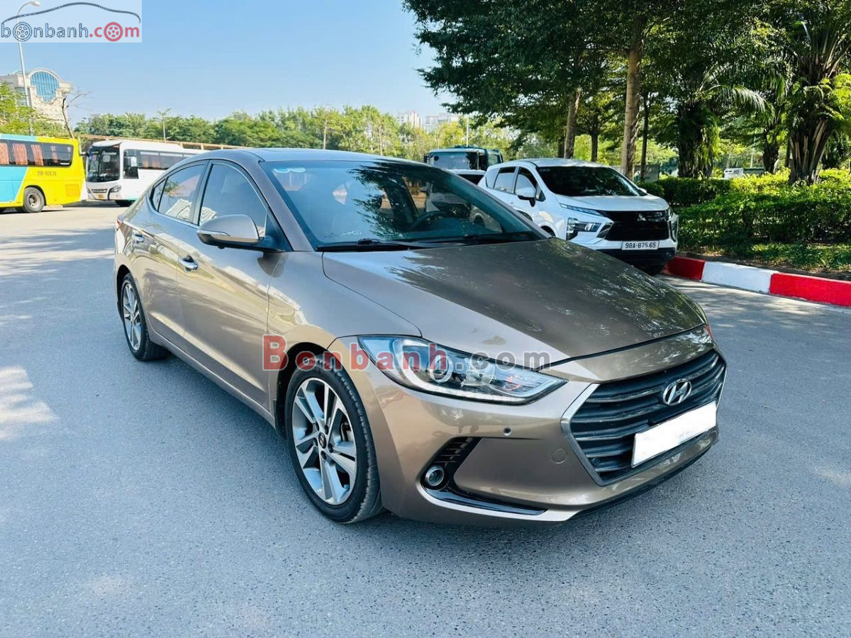 Bán ô tô Hyundai Elantra 2.0 AT - 2017 - xe cũ