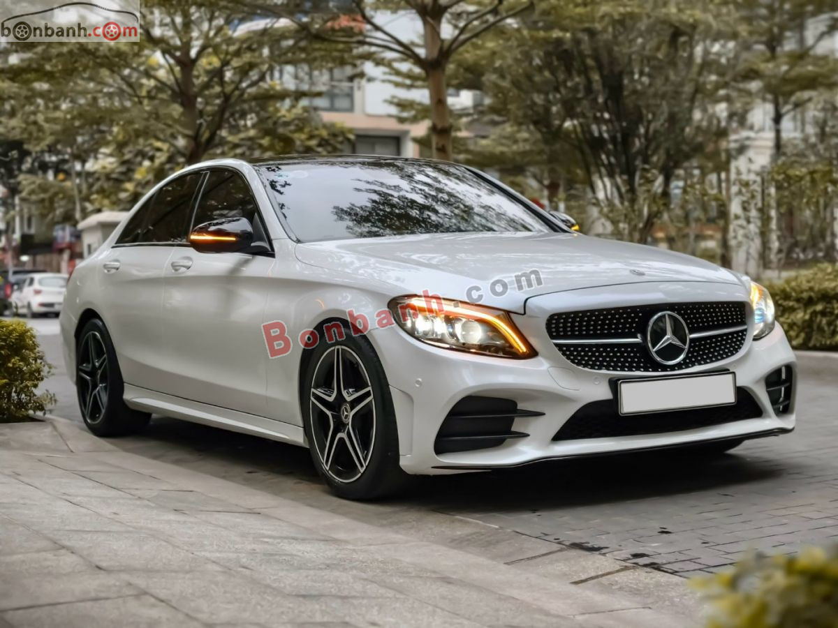 Bán ô tô Mercedes Benz C class C300 AMG - 2019 - xe cũ