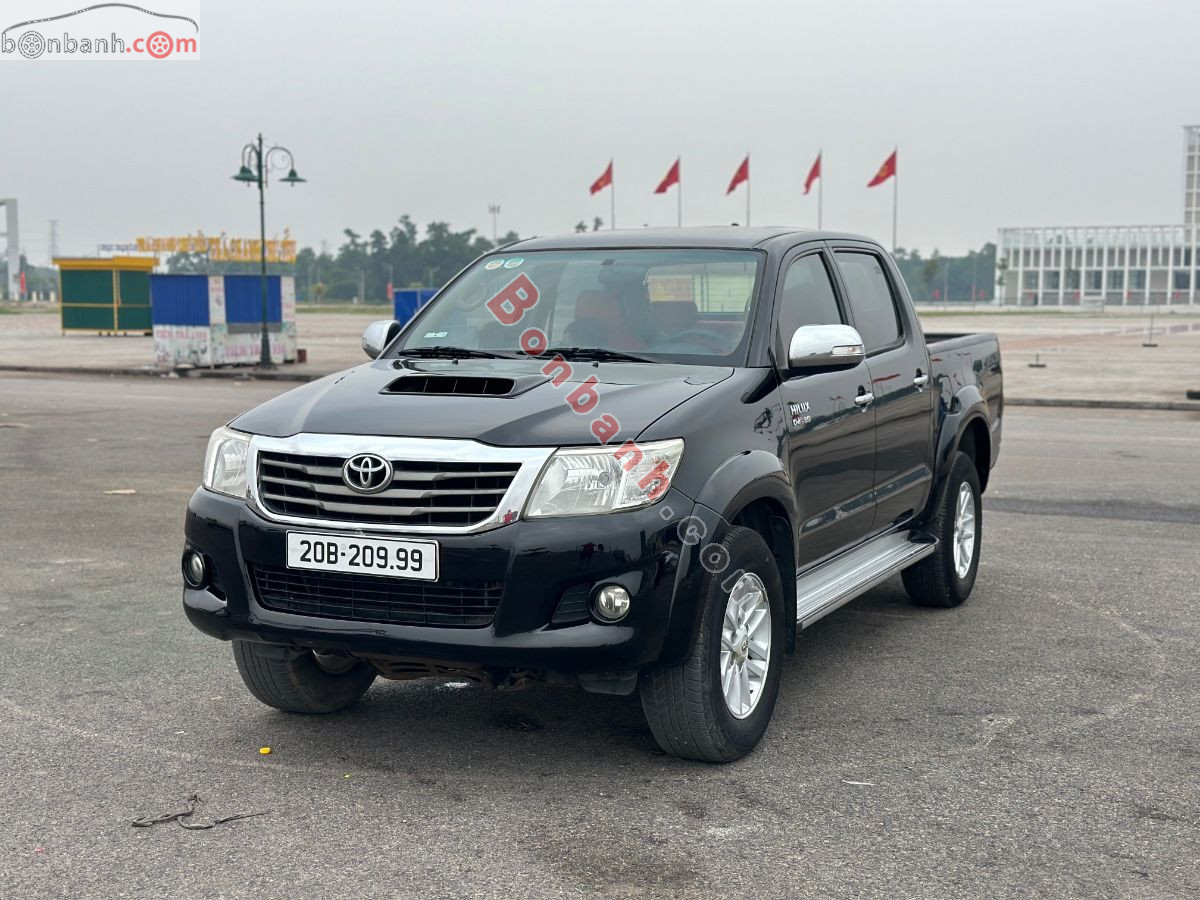 Bán ô tô Toyota Hilux 3.0G 4x4 MT - 2014 - xe cũ