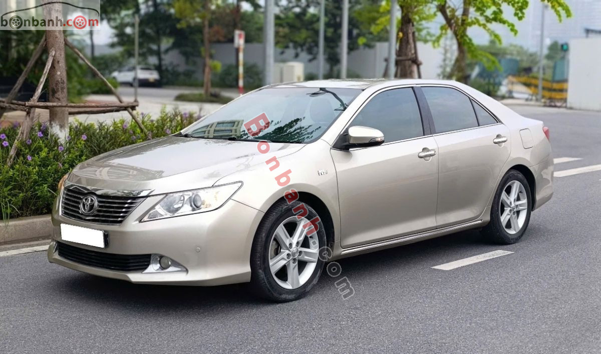 Bán ô tô Toyota Camry 2.5Q - 2014 - xe cũ