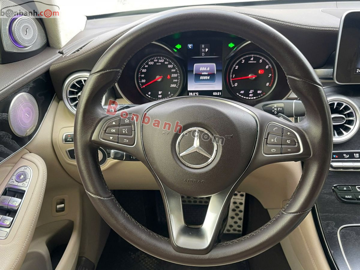 Bán ô tô Mercedes Benz GLC 300 4Matic - 2017 - xe cũ
