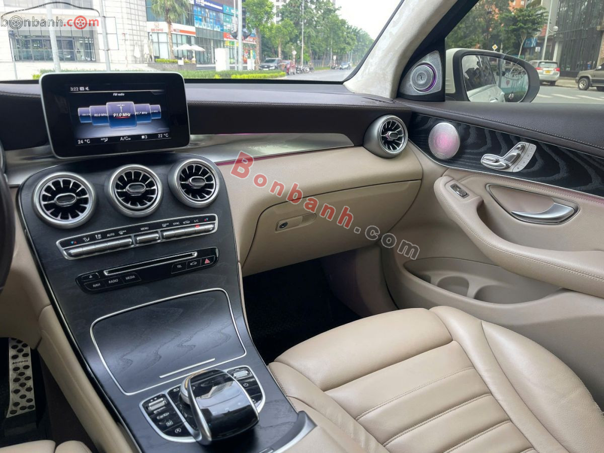 Bán ô tô Mercedes Benz GLC 300 4Matic - 2017 - xe cũ