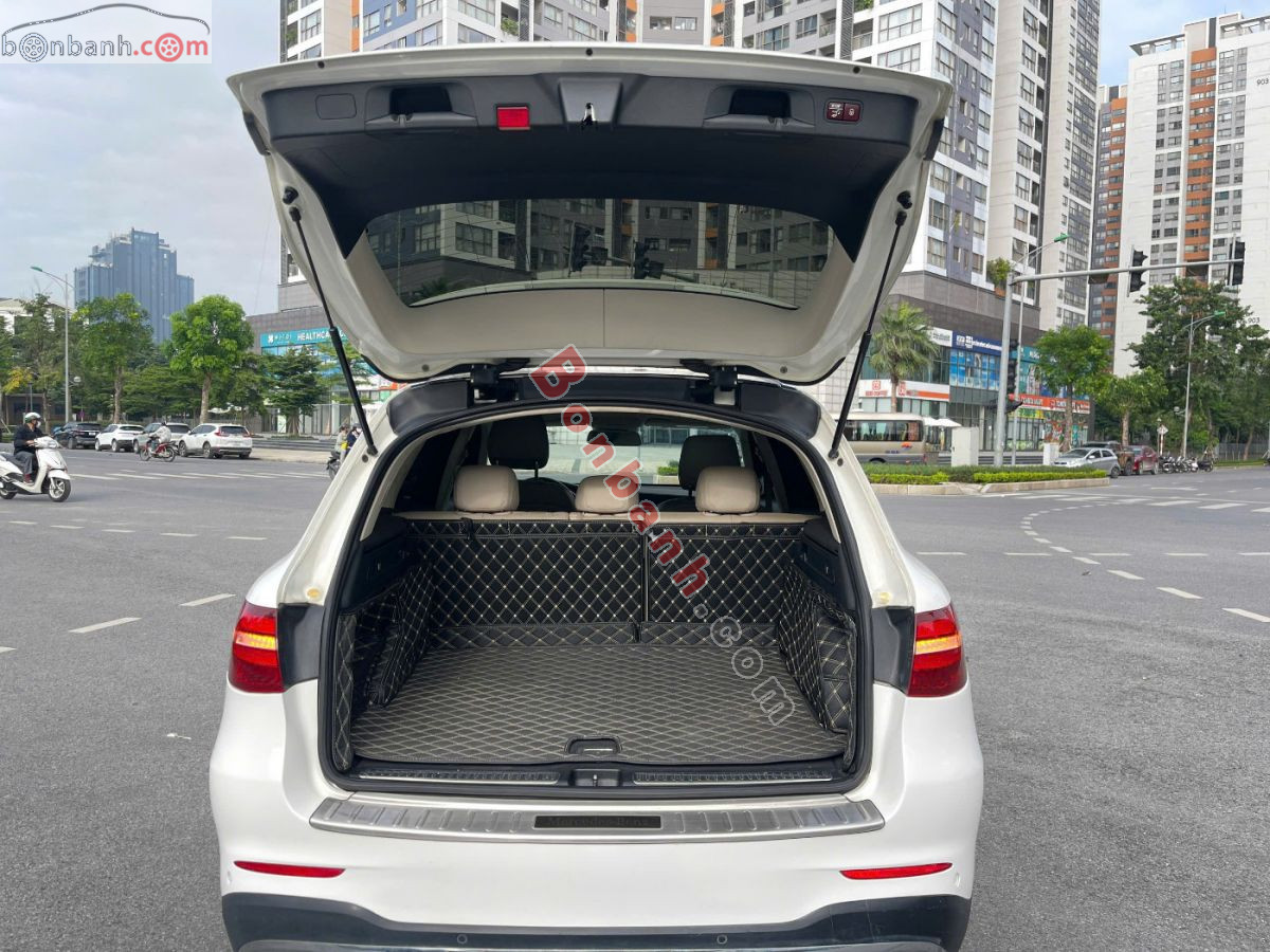 Bán ô tô Mercedes Benz GLC 300 4Matic - 2017 - xe cũ