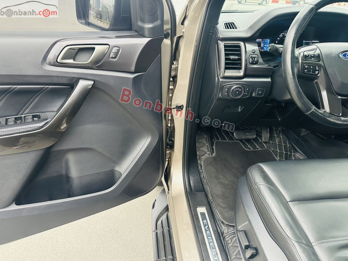 Bán ô tô Ford Everest Titanium 2.0L 4x4 AT - 2019 - xe cũ