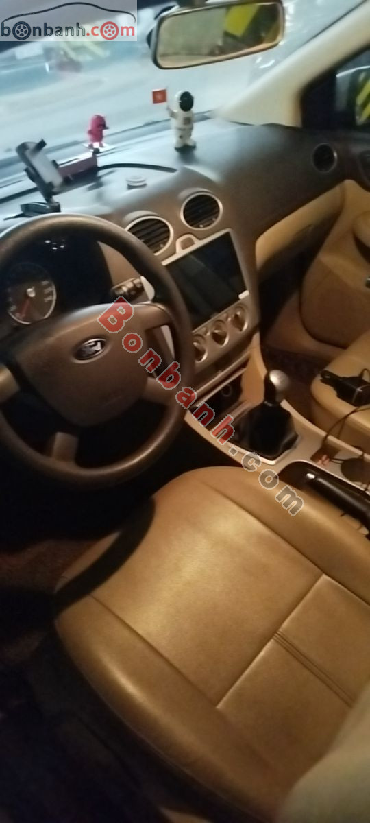 Bán ô tô Ford Focus 1.8 MT - 2010 - xe cũ