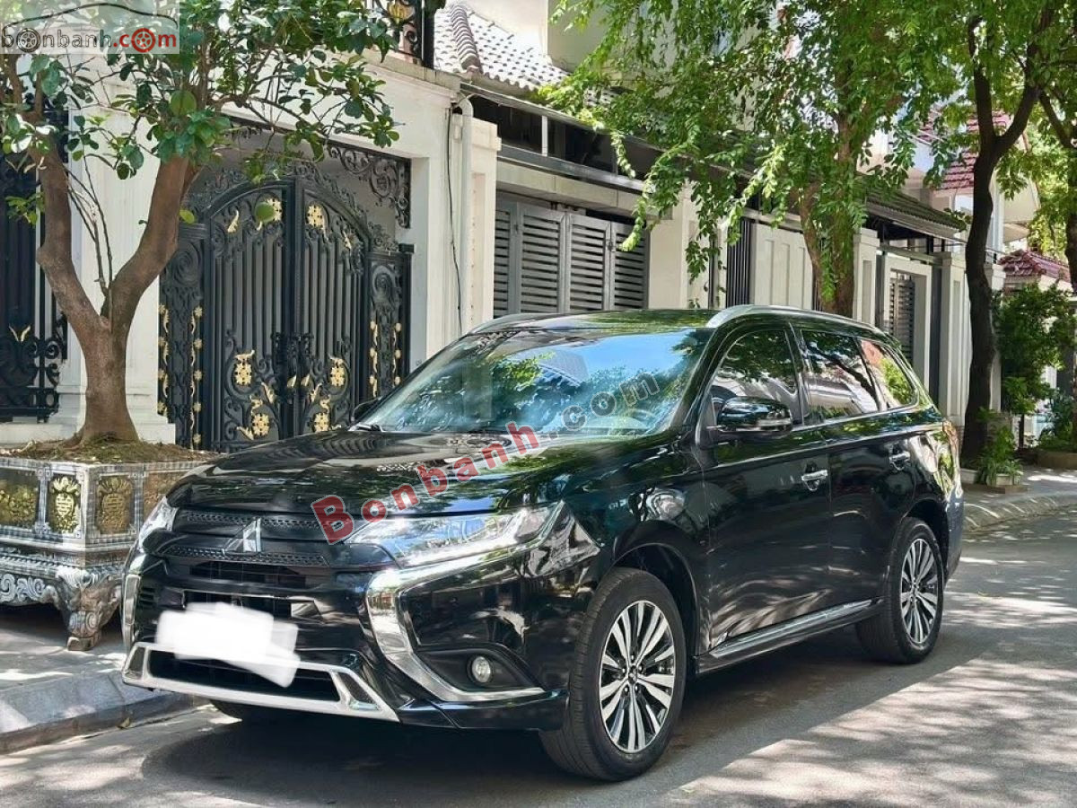 Bán ô tô Mitsubishi Outlander 2.0 CVT - 2023 - xe cũ