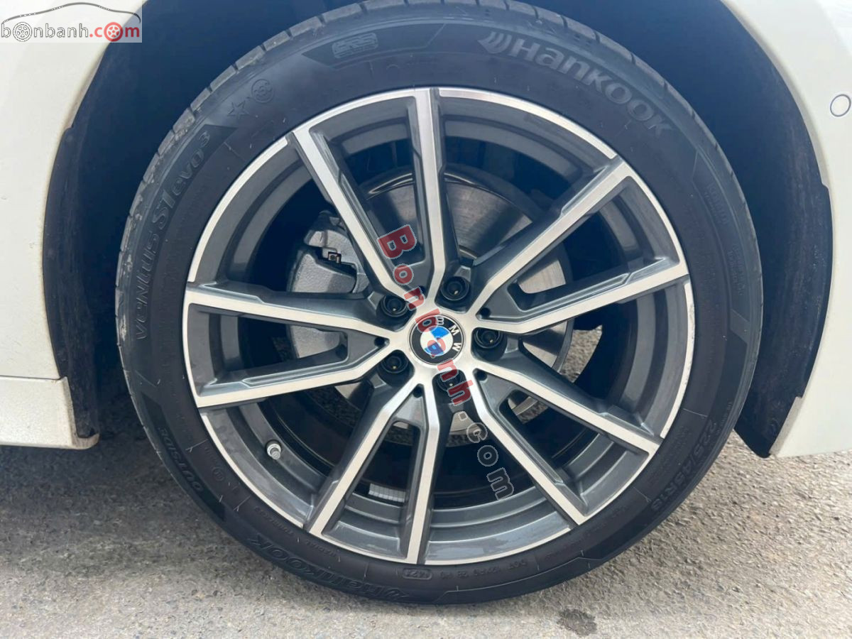 Bán ô tô BMW 3 Series 320i Sport Line - 2024 - xe cũ