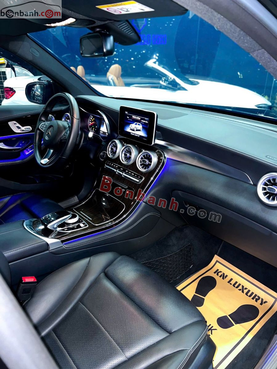 Bán ô tô Mercedes Benz GLC 200 - 2019 - xe cũ