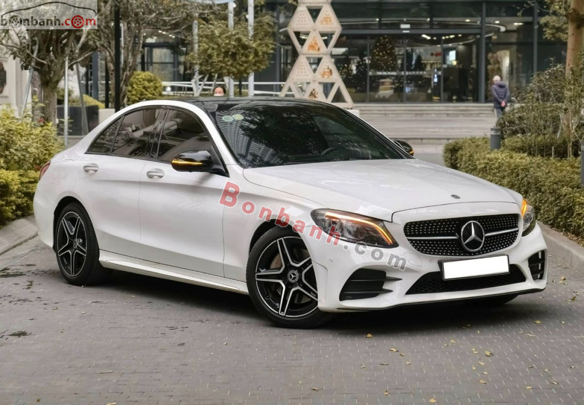 Bán ô tô Mercedes Benz C class C300 AMG - 2020 - xe cũ