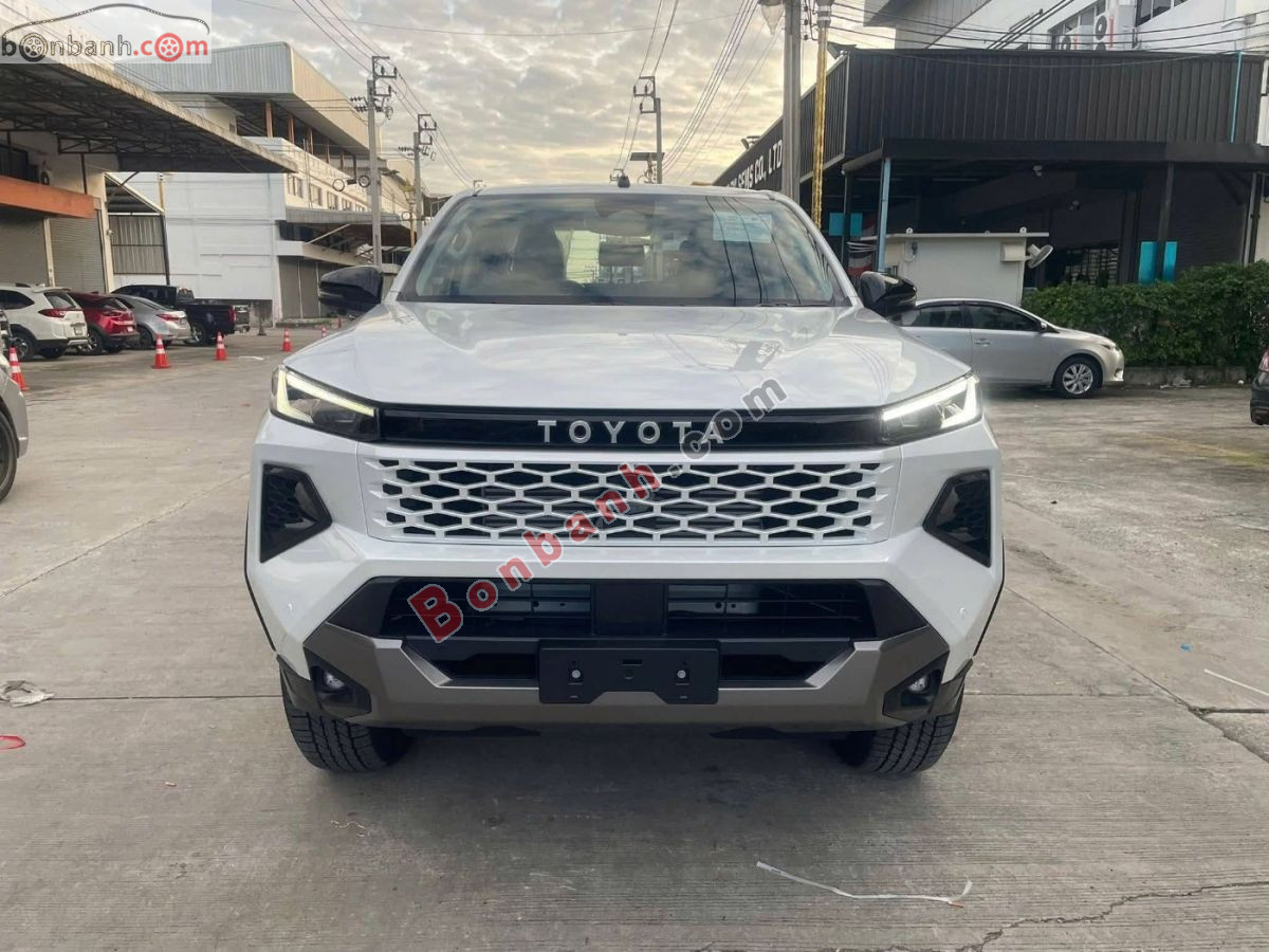 Bán ô tô Toyota Hilux Adventure 2.8L 4x4 AT - 2026 - xe mới