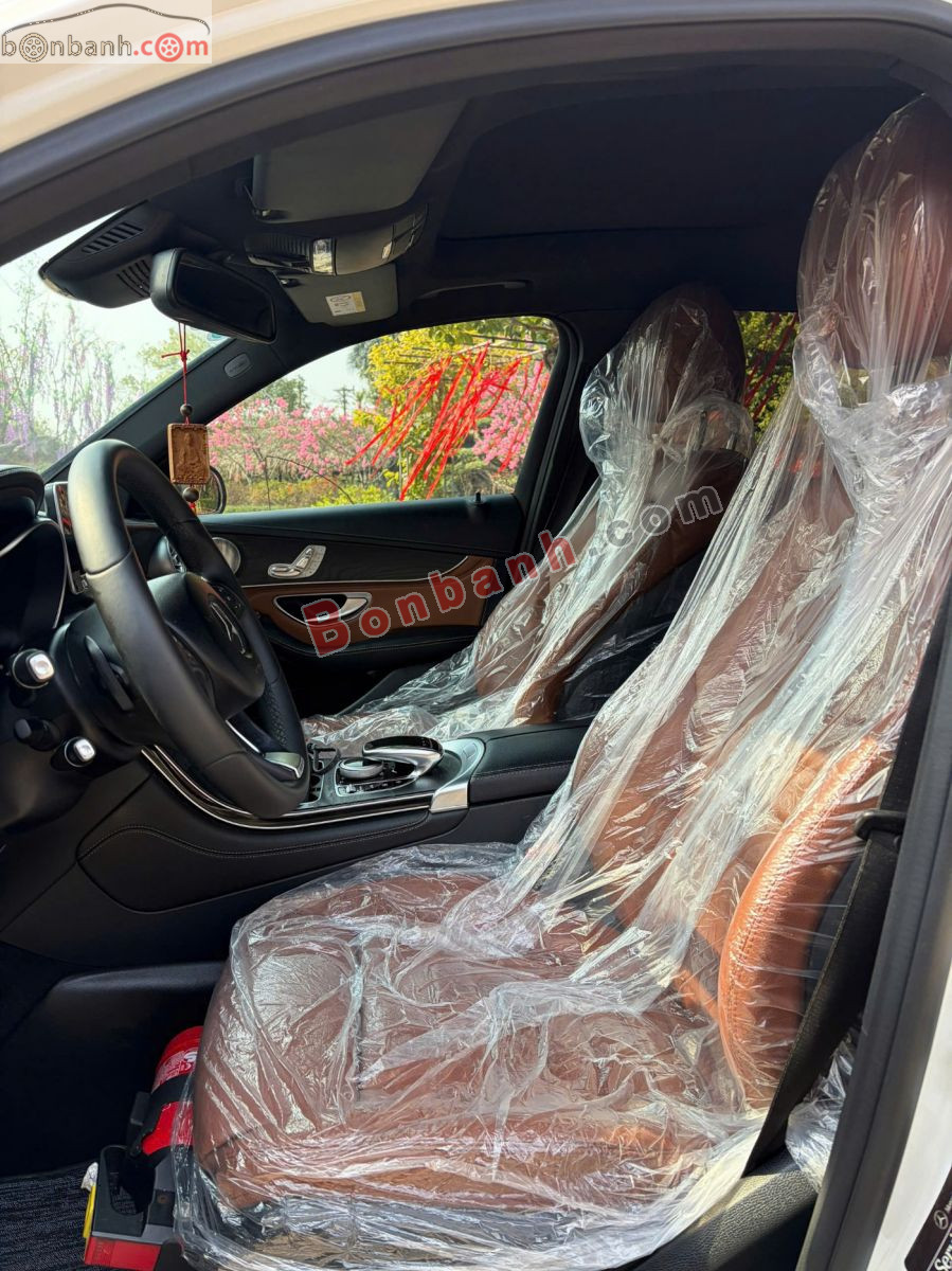 Bán ô tô Mercedes Benz GLC 300 4Matic - 2016 - xe cũ