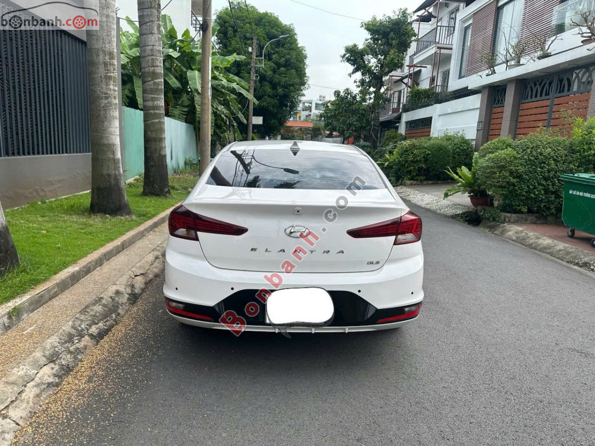 Bán ô tô Hyundai Elantra 2.0 AT - 2020 - xe cũ