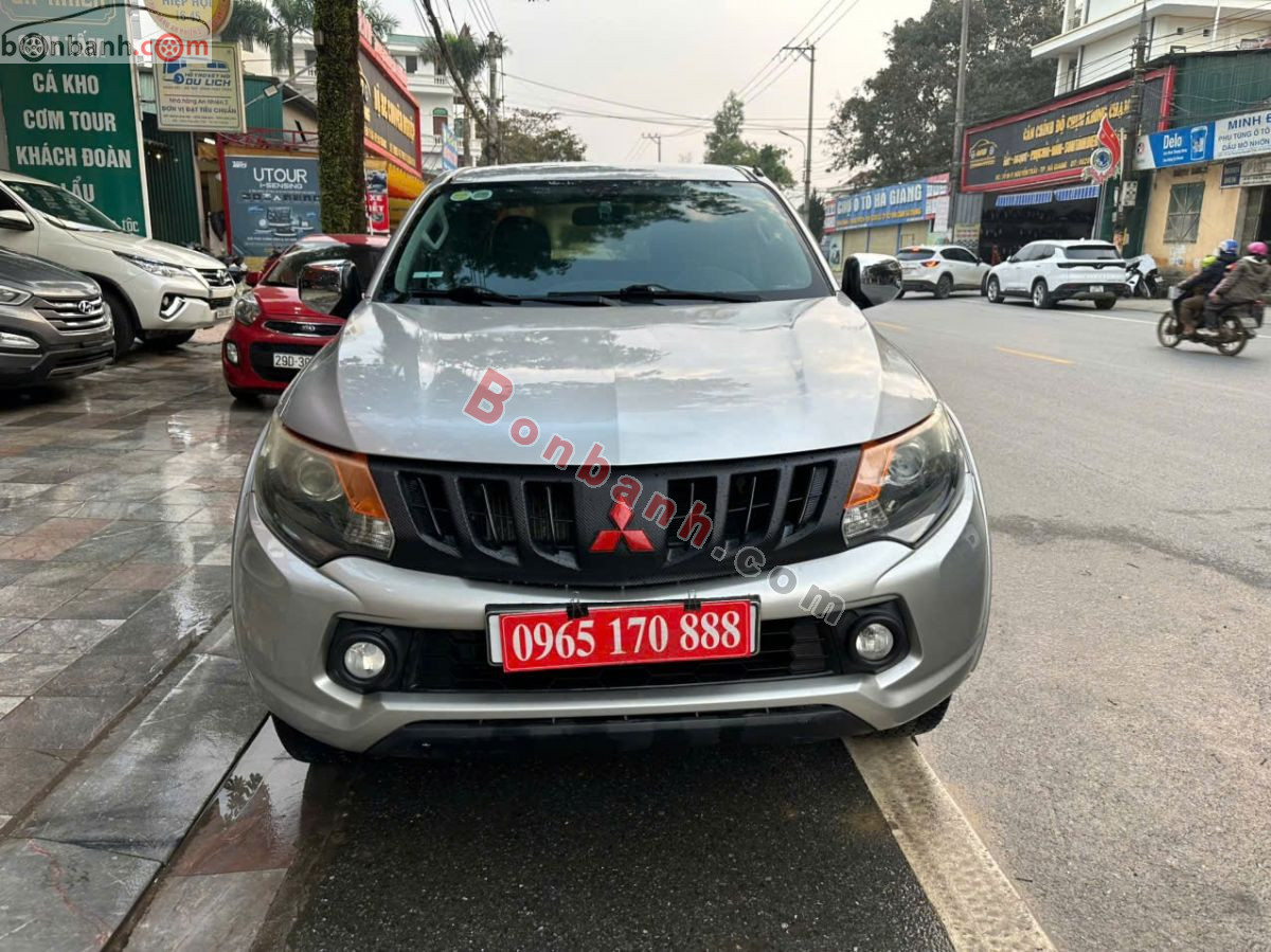 Bán ô tô Mitsubishi Triton 4x2 AT - 2017 - xe cũ