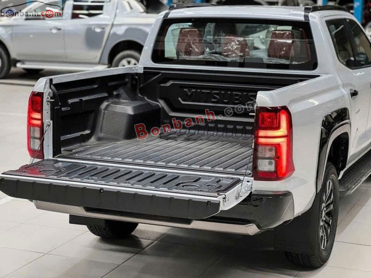 Bán ô tô Mitsubishi Triton Athlete 4WD AT - 2025 - xe mới