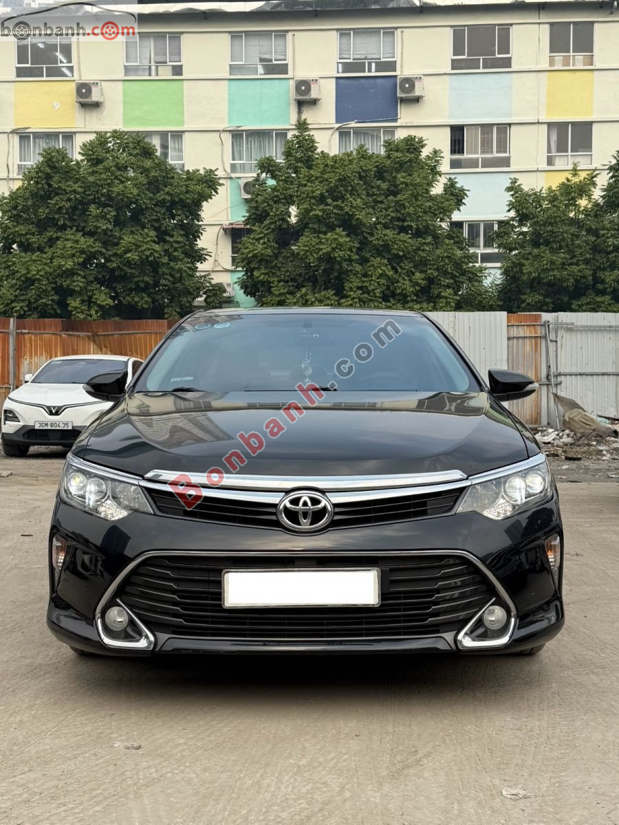 Bán ô tô Toyota Camry 2.0E - 2018 - xe cũ